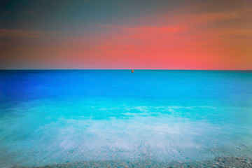 Obraz premium Romantic sunset at the beach 