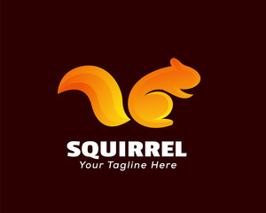 Obraz premium Simple sweet squirrel art logo design inspiration
