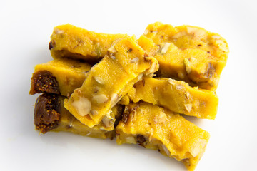 Glutinous rice cake which is called yeong-yangtteog in Korea