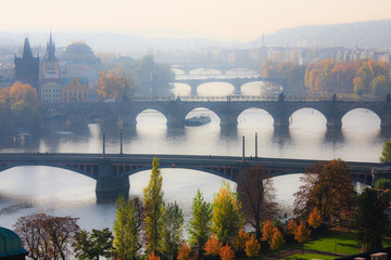 Ponti sulla Moldava in Autunno a Praga