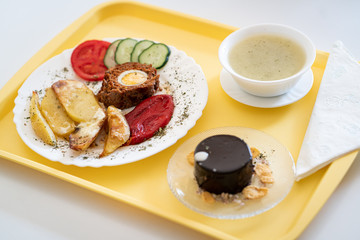 Hospital food ready on table