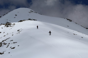winter trip with snowshoes to Mount Besimauda or Bisalta