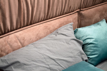 pillows on the bed in the bedroom
