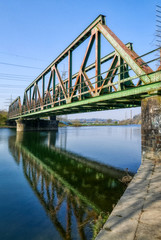 Fototapeta na wymiar Ehemalige Eisenbahnbrücke über die Ruhr in Bochum Dahlhausen