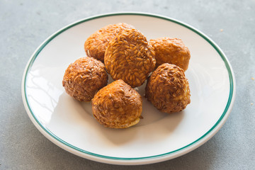 Til ke laddu of sesame seeds
