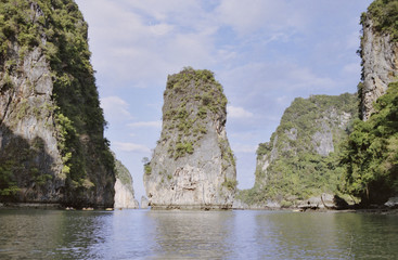 Fototapeta na wymiar Ao Phang Nga bay view from kayak