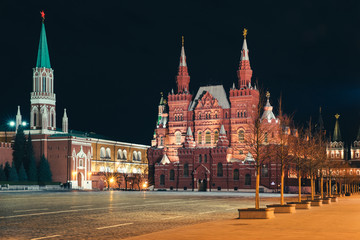 Obraz premium Moscow, Russia - Red square view of Historical museuml in the night, the Red square is empty due to a quarantine