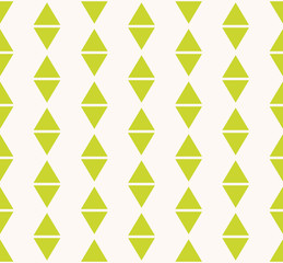 Vektor geometrische nahtlose Muster. Vektor abstrakte minimalistische Textur. Grafischer Hintergrund in grüner und weißer Farbe. Einfaches minimalistisches Ornament mit kleinen Dreiecken, Rauten, Rauten. Design wiederholen