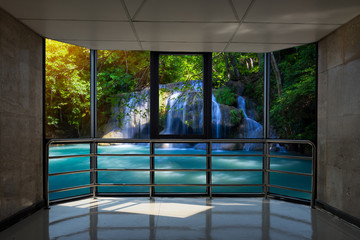 Beautiful waterfall room.