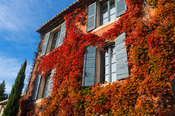 Maisons aux Beaumettes