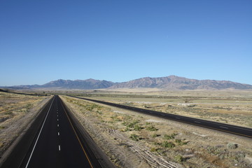 Autostrada i góry 12