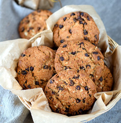 Fresh oatmeal cookies with chocolate