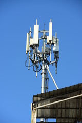 Telecommunication Tower Antennas High Pole Signal Transmission Both Wireless Phone	