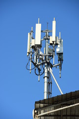 Telecommunication Tower Antennas High Pole Signal Transmission Both Wireless Phone	