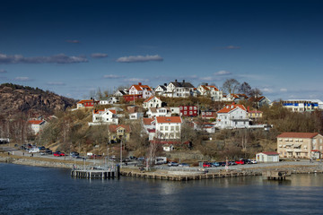 Fototapeta na wymiar Coast of Sweden with clear skies in spring