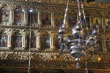 Fototapeta na wymiar The church architecture and chandelier