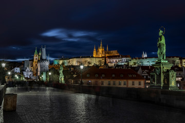 Fototapeta na wymiar Prazsky hrad Prague Castle after sunset