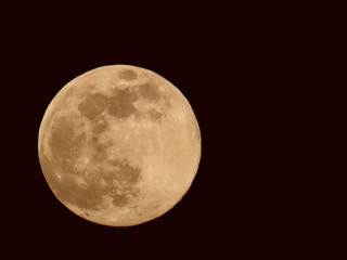 Biggest pink supermoon