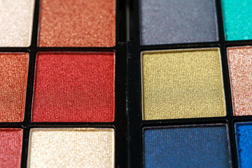 Make up colorful eyeshadow palettes
