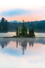 Obrazy na Szkle  Wczesny poranek wschód słońca nad jeziorem Abanakee Adirondacks