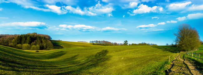 Fototapeta na wymiar Beautiful spring landscape on German fields in North Rhine Westphalia between Wuppertal and Remscheid