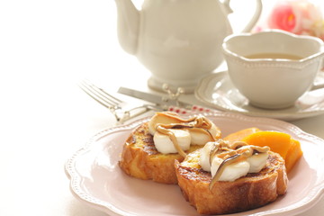 Marshmallow French toast with chocolate and peanut butter