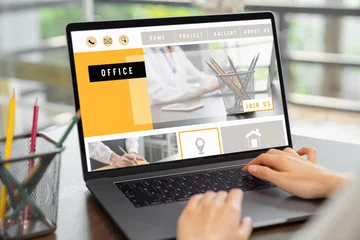 Foto op Plexiglas business woman using website on digital laptop on desk. © sataporn