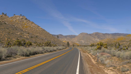 Scenic route through the desert at Sequoia in California