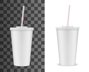Disposable plastic cup with lid and straw isolated 3D realistic vector mockup. Blank white takeaway cup for cold or hot drink, soda beverage and coffee, cocktail and tea. Fast food isolated cup