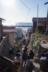 さぁ港へ