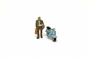 miniature figure, tiny toys 1:87 scale