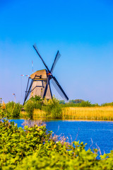 Authentische Holländische Mühle in Nord-Holland