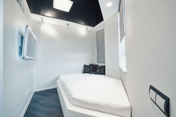 Hi-Tech in apartment architecture 