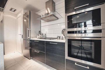 Hi-Tech in apartment architecture 