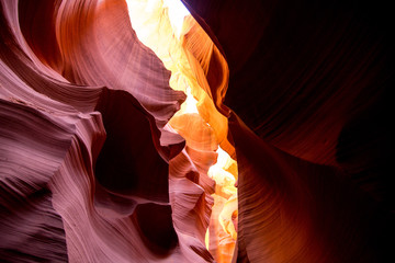 Beautiful Antalope Canyon  © baconstudiony