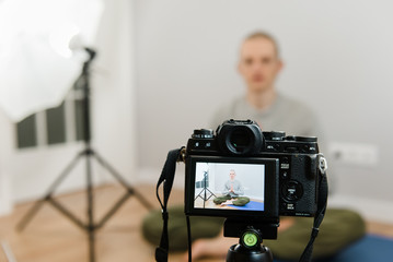 Online yoga meditation, webinar, wloger streaming, teaching from home