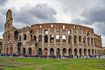 Fototapeta na wymiar Front view of colosseum in Rome Italy