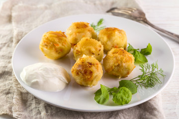 Image with potato balls.