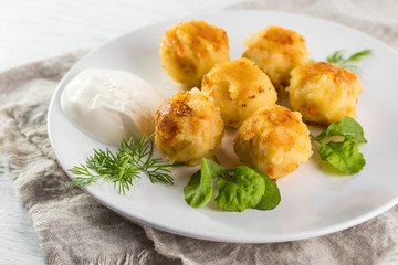 Image with potato balls.