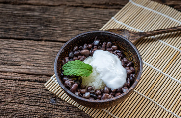 Homemade Sticky rice and black bean with coconut milk, Thai dessert.
