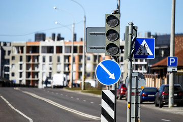 Traffic light off during epidemic