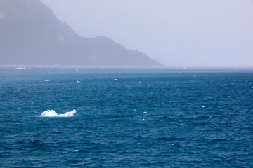 Fototapeta premium Hubbard Glacier, Alaska / USA - August 08, 2019: View from ship cruise deck near hubbard glacier, Seward, Alaska, USA