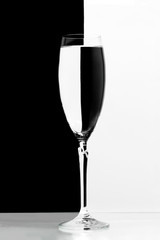 champagne glass refraction