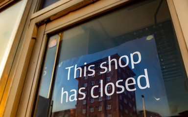 High Street shop closed / out of business