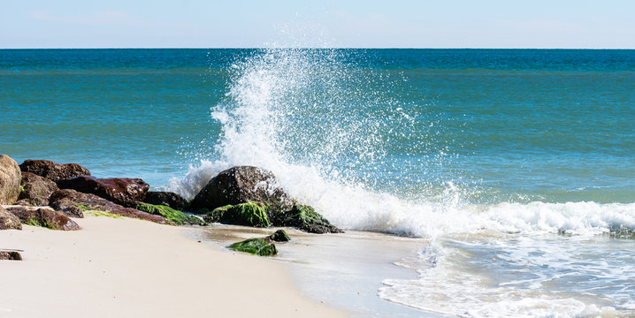 breaking waves on the rocks