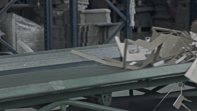 M&aacute;quina cinta reciclaje  de  cart&oacute;n