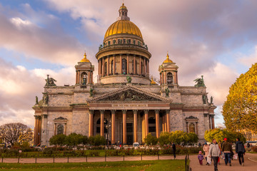 Fototapeta na wymiar St. Isaac's Cathedral Saint Petersburg Russia