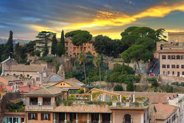 Obraz premium Architecture of the old town in Rome at sunset, Italy