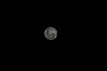 Obraz premium Full moon 070420 Lima Perú
