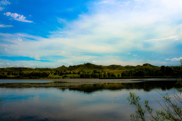 Fototapeta na wymiar Cloudy Lake in the Great Plains